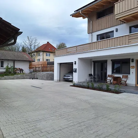 Hufeisen Ebenerdig Apartment